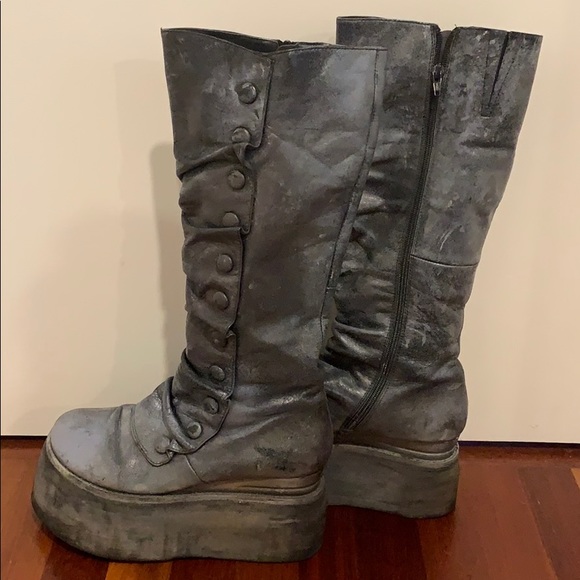 Custom boots - Picture 2 of 8